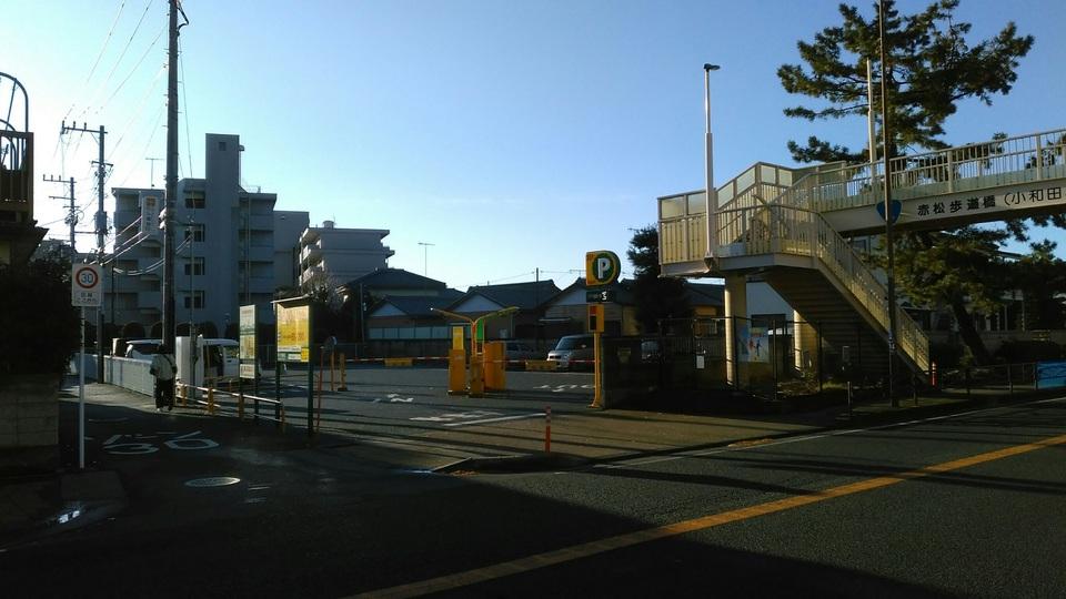 茅ヶ崎赤松町の外観・駐車場イメージ1枚目