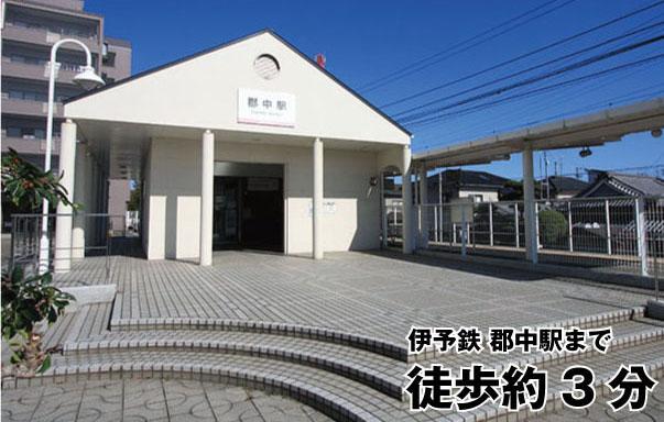 亀岡不動産　ぐんちゅう保育所前駐車場の外観・駐車場イメージ2枚目