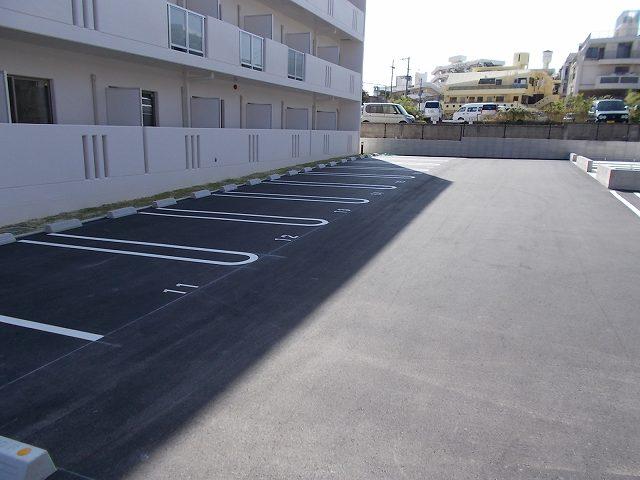 クレイノ和(56292)の外観・駐車場イメージ2枚目