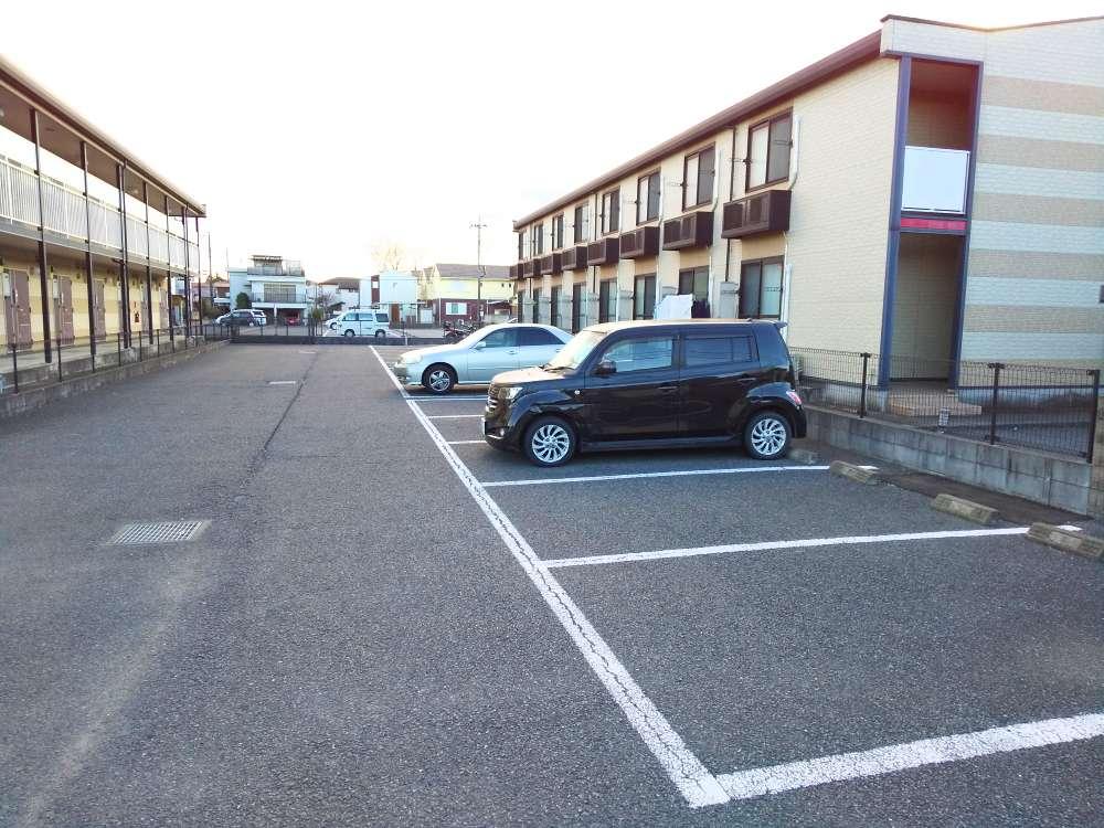 ハルシオン(29820)の外観・駐車場イメージ1枚目