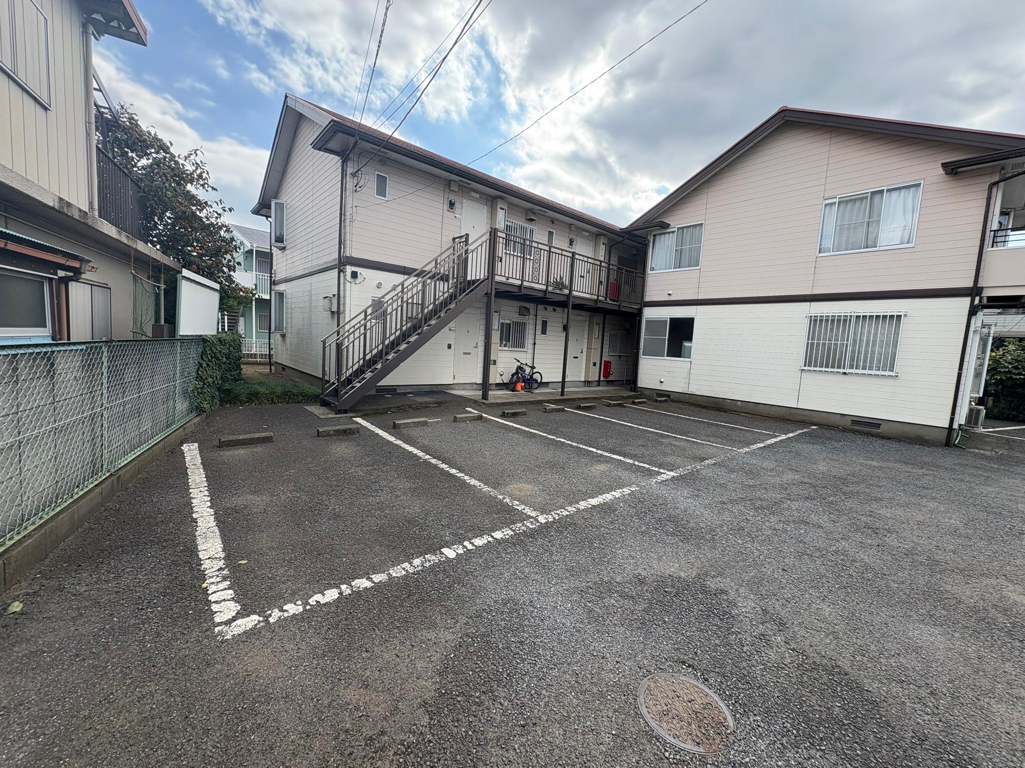 ドルフ矢作（入居者限定）の外観・駐車場イメージ1枚目