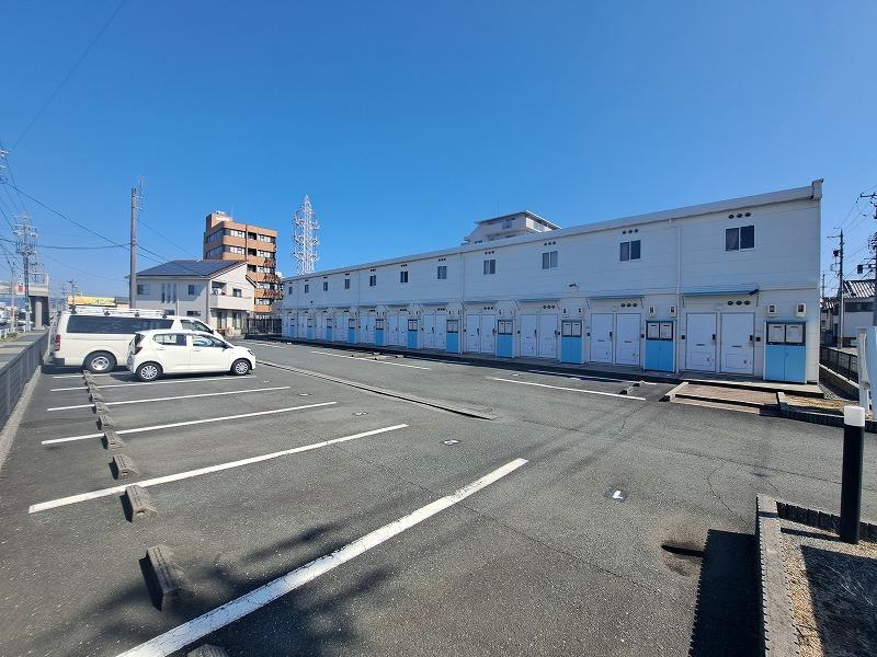 アンビシャス(22635)の外観・駐車場イメージ1枚目