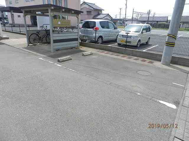 瑞穂第二(31210)の外観・駐車場イメージ2枚目