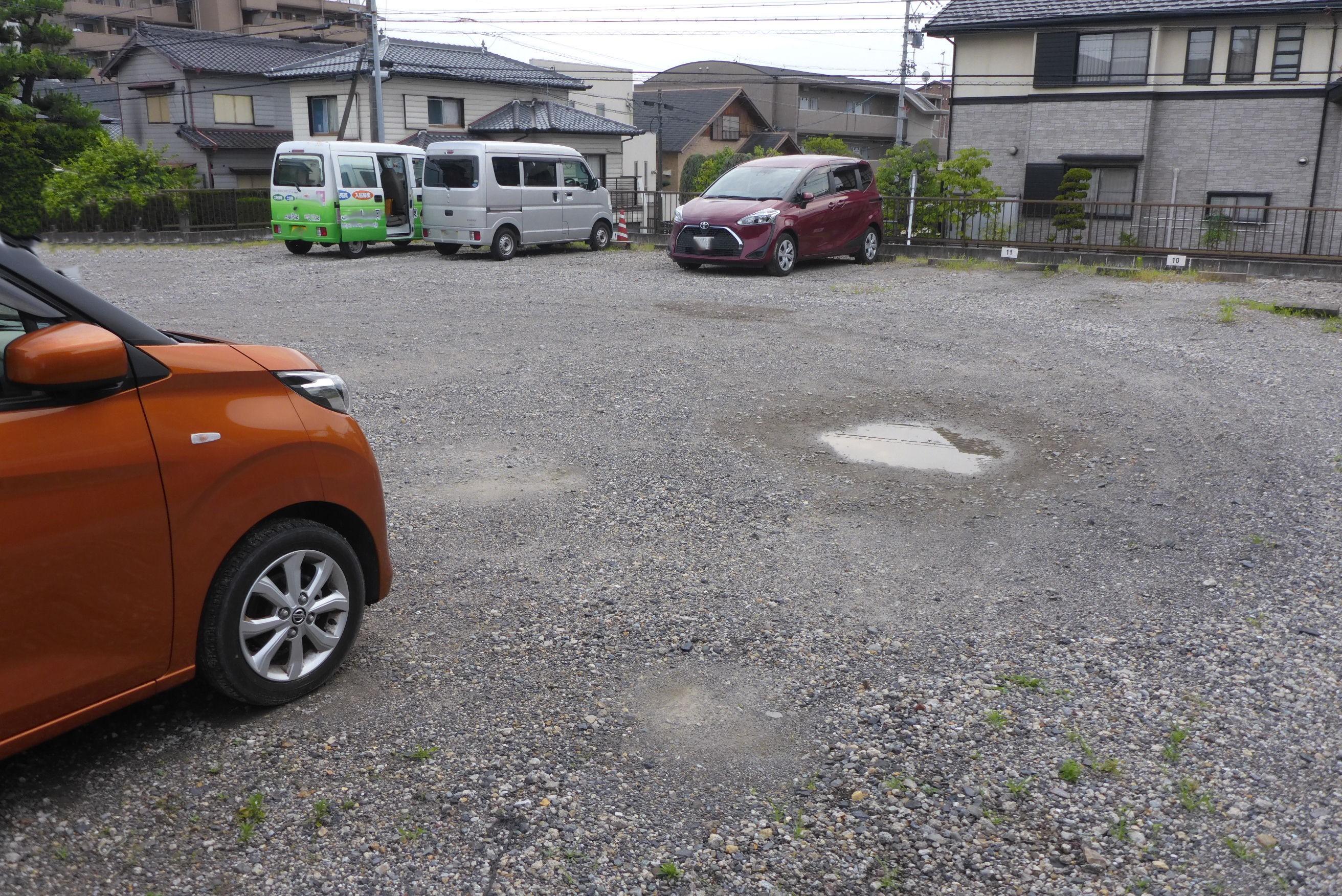 東塚田駐車場の外観・駐車場イメージ2枚目