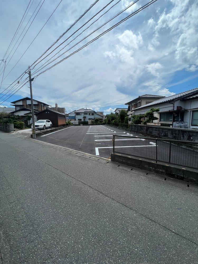 レモン大保月極駐車場の外観・駐車場イメージ1枚目