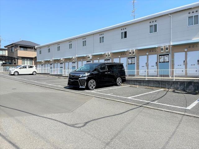 グリーンタカタ(20452)の外観・駐車場イメージ1枚目
