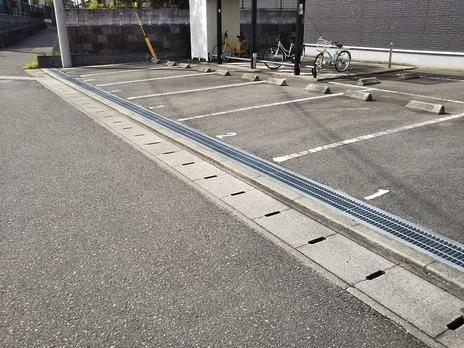 大和春日(42681)の外観・駐車場イメージ1枚目