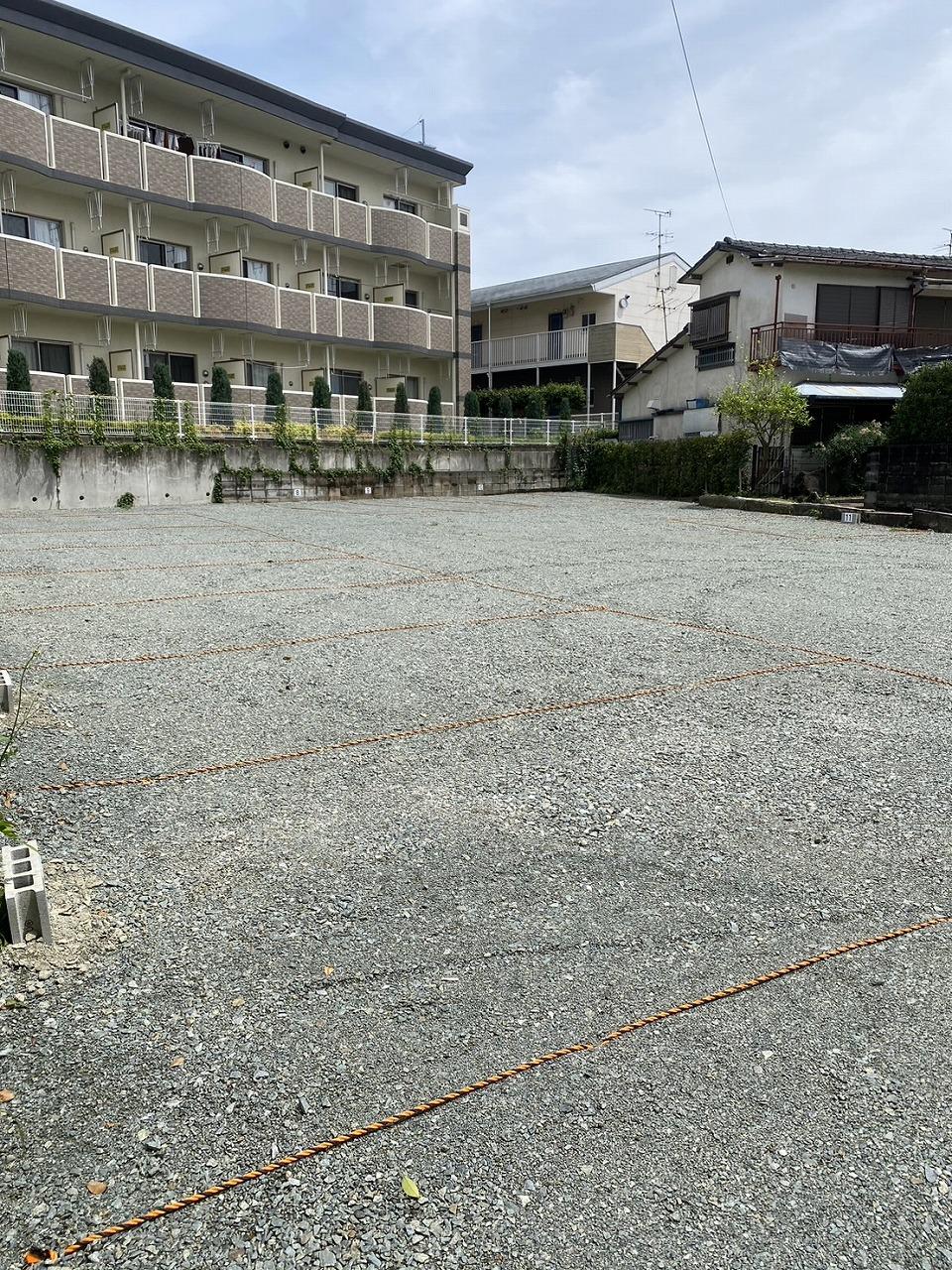 保田窪本町パーキングの外観・駐車場イメージ2枚目