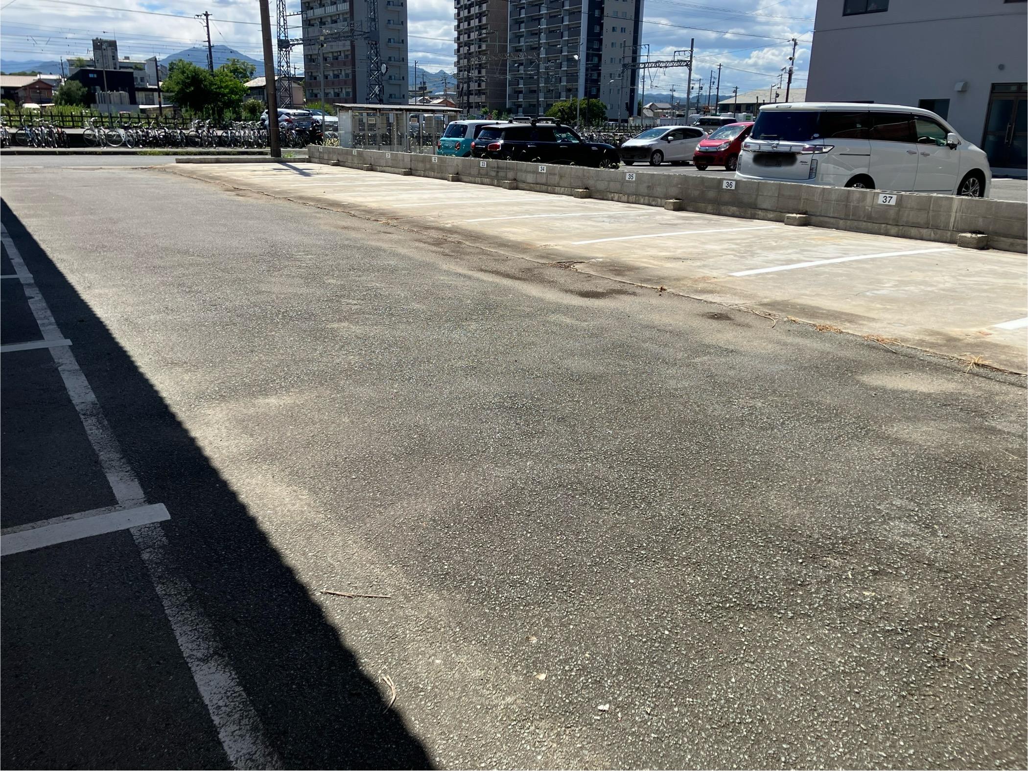 朝日町一区月極駐車場の外観・駐車場イメージ3枚目