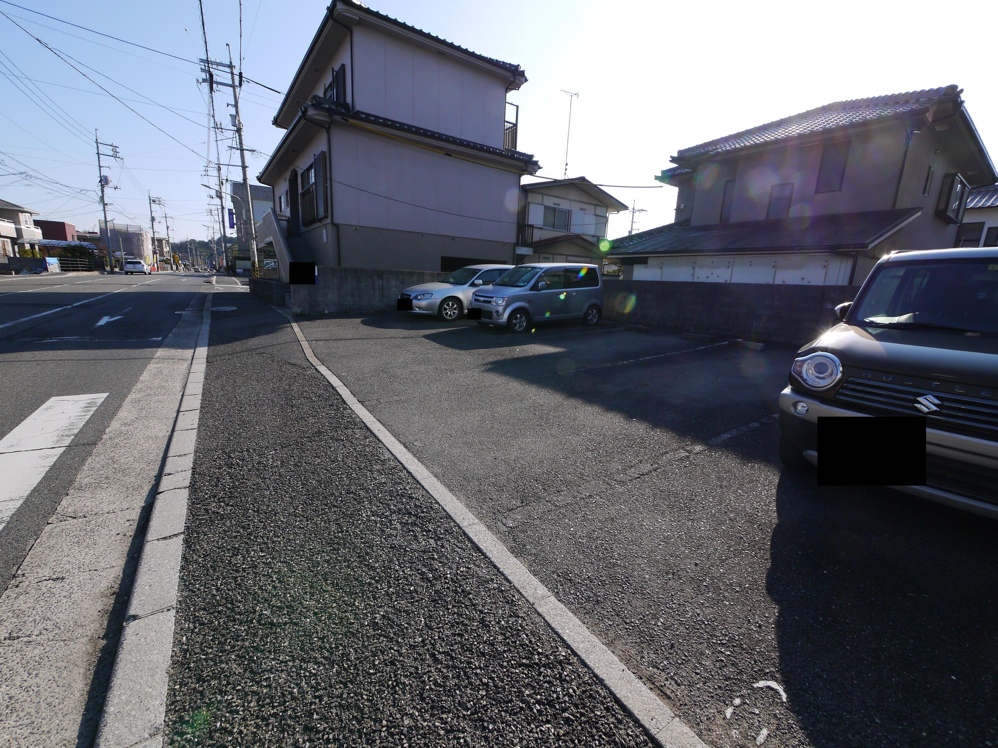 海老園１丁目１２ガレージの外観・駐車場イメージ1枚目