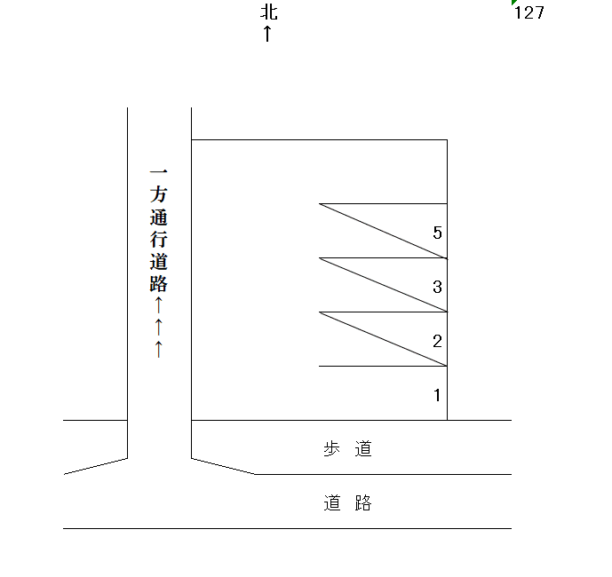 岩倉－127の駐車配置図
