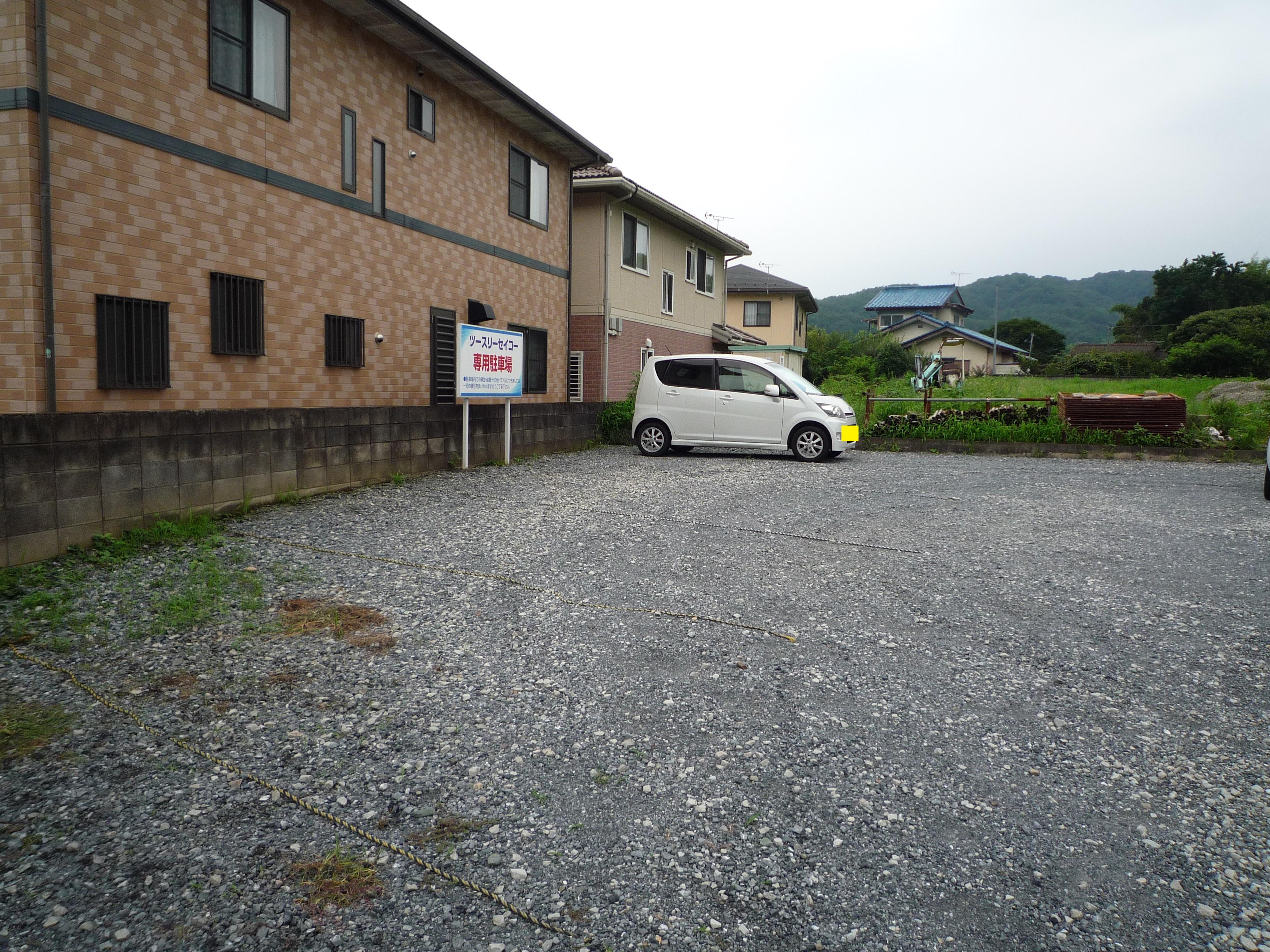 板鼻ツースリー月極駐車場の外観・駐車場イメージ2枚目