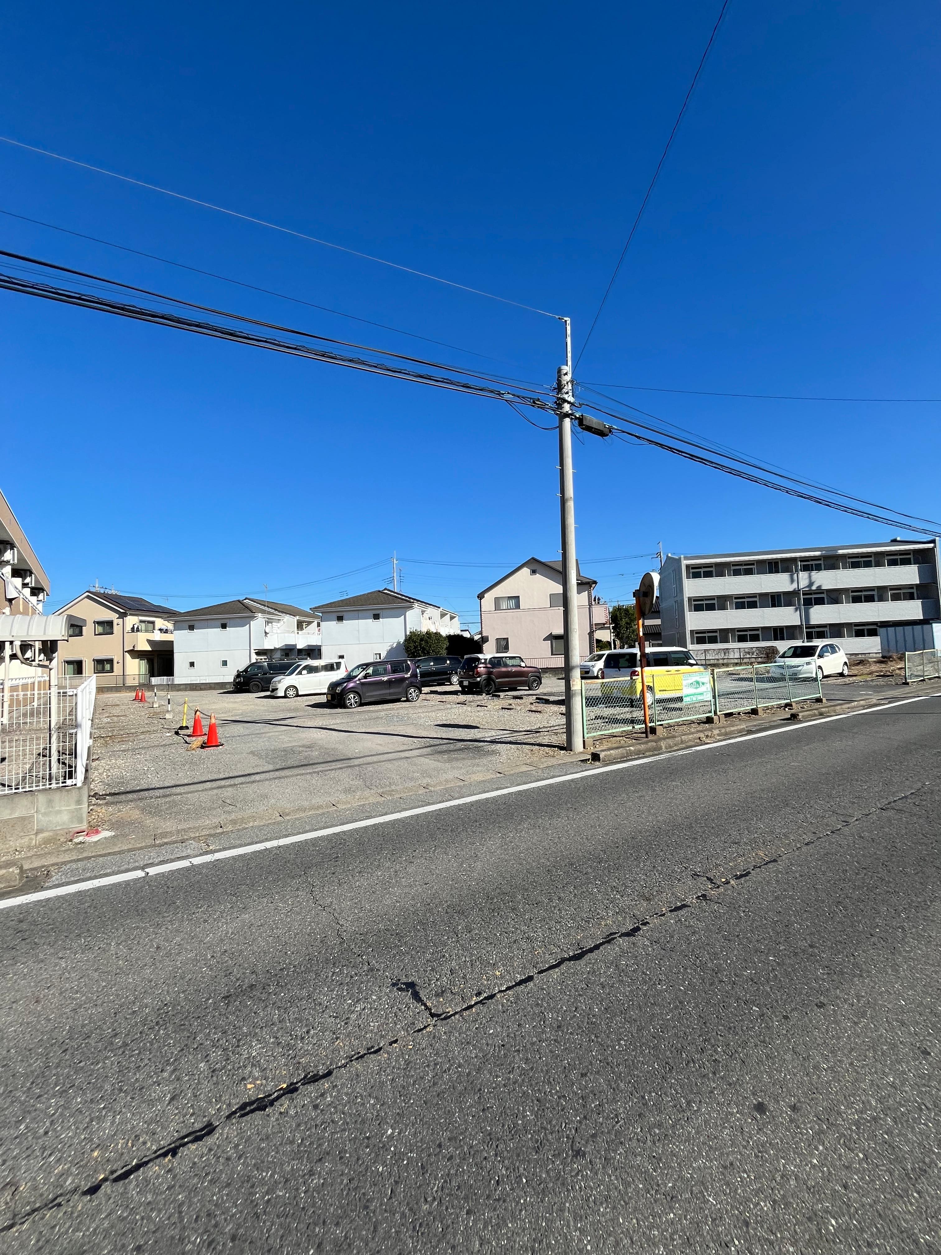 関場町駐車場の外観・駐車場イメージ1枚目