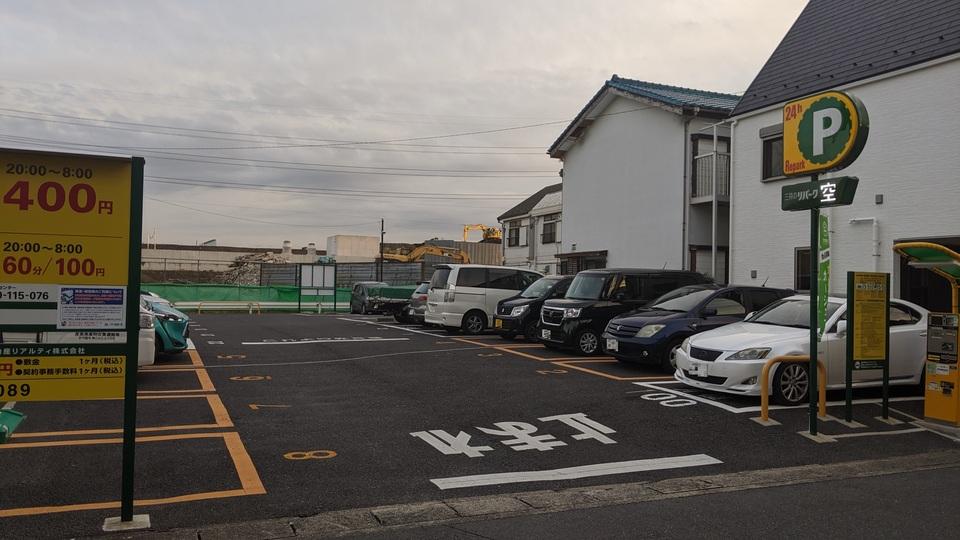 市川塩焼５丁目の外観・駐車場イメージ1枚目