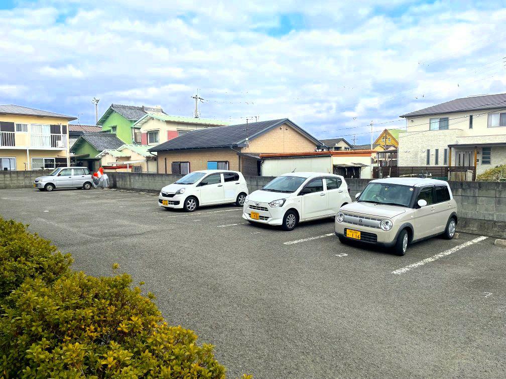 つどい(20180)の外観・駐車場イメージ1枚目