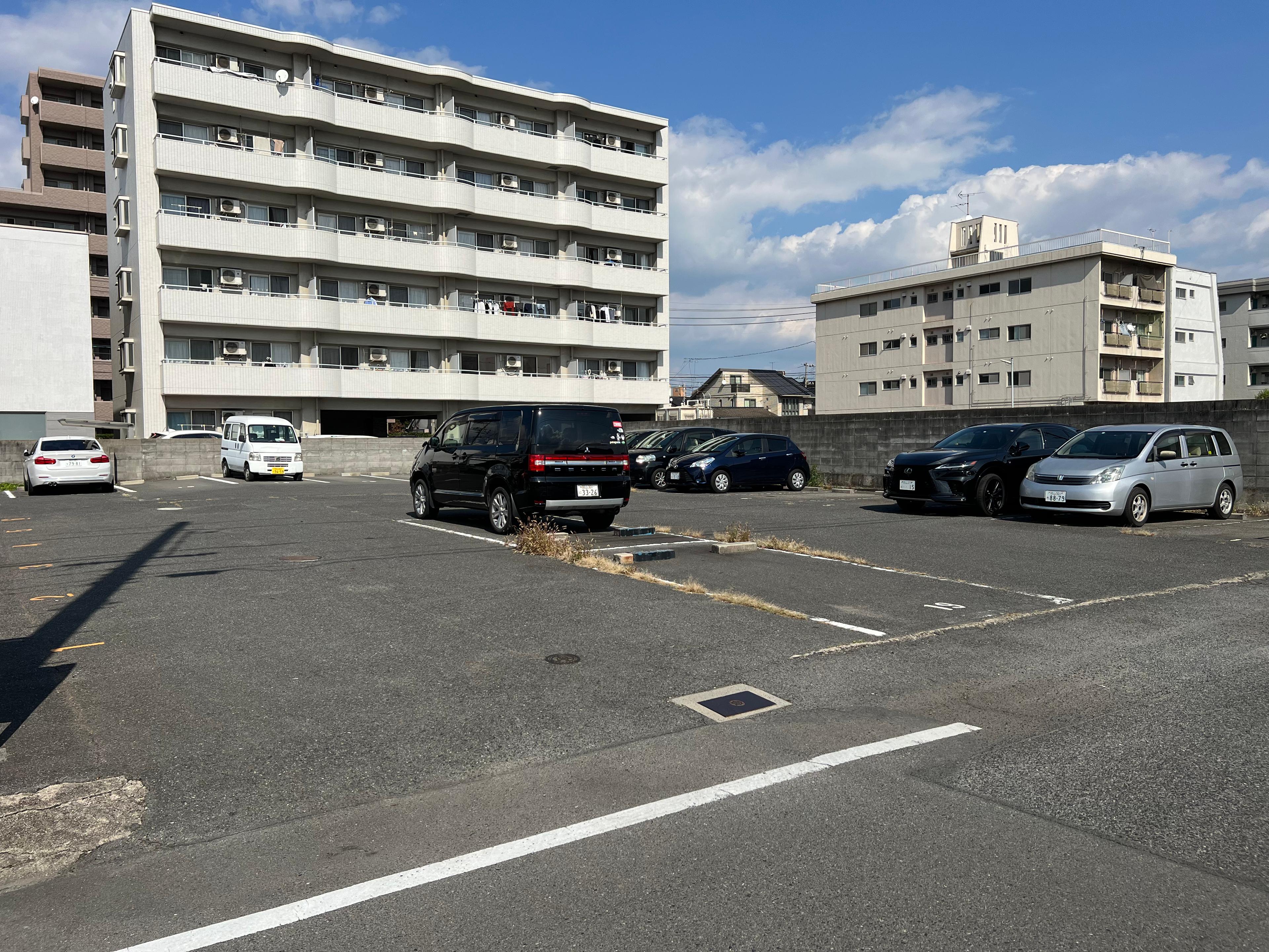 奥田2丁目駐車場の外観・駐車場イメージ1枚目