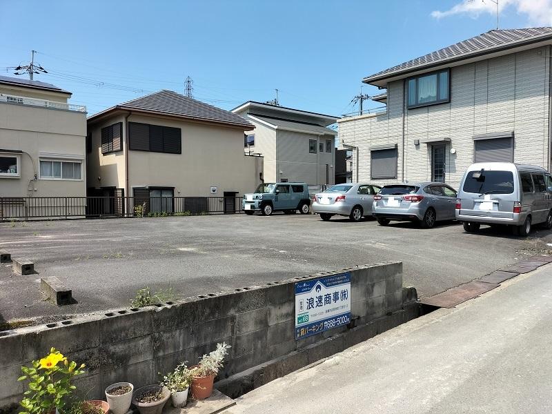 竹中 ﾓｰﾀｰﾌﾟｰﾙの外観・駐車場イメージ1枚目