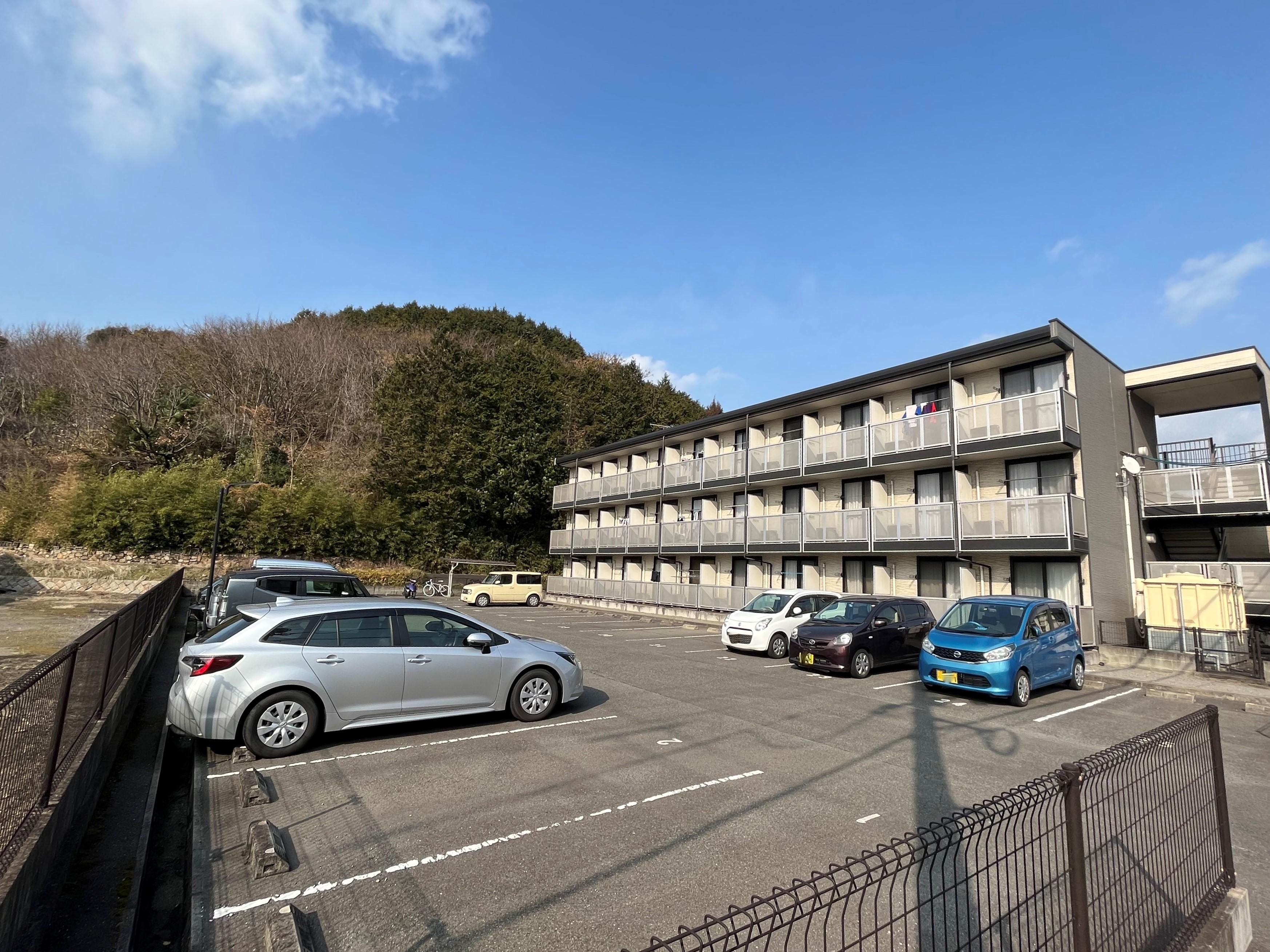 新開(36741)の外観・駐車場イメージ2枚目