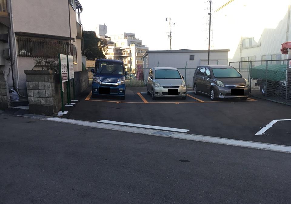 伊丹池尻６丁目の外観・駐車場イメージ1枚目
