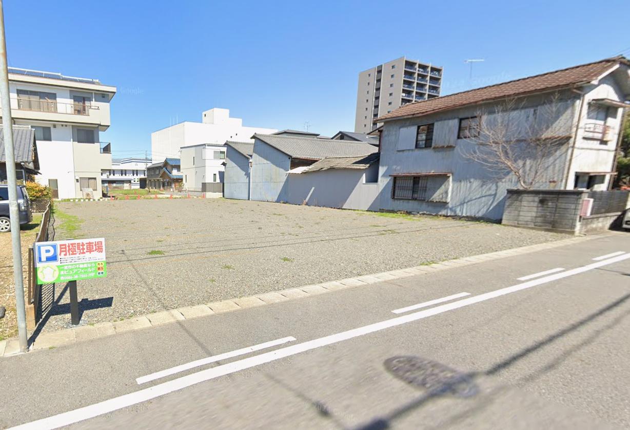 ピュア・神山第１駐車場の外観・駐車場イメージ1枚目