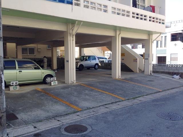仲宗根駐車場の外観・駐車場イメージ1枚目
