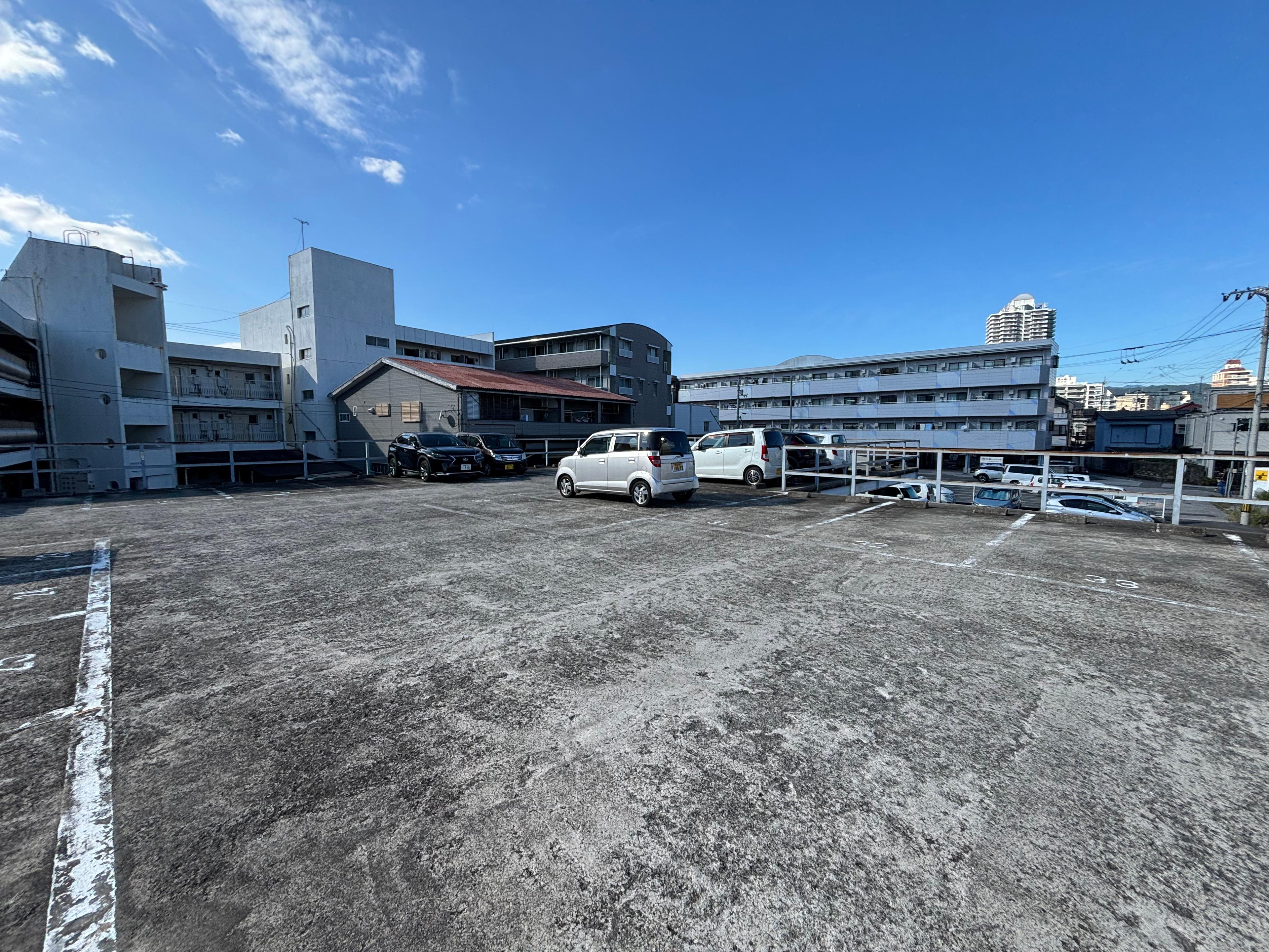 土南ビルパーキングの外観・駐車場イメージ2枚目