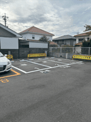 上菅１丁目の駐車場