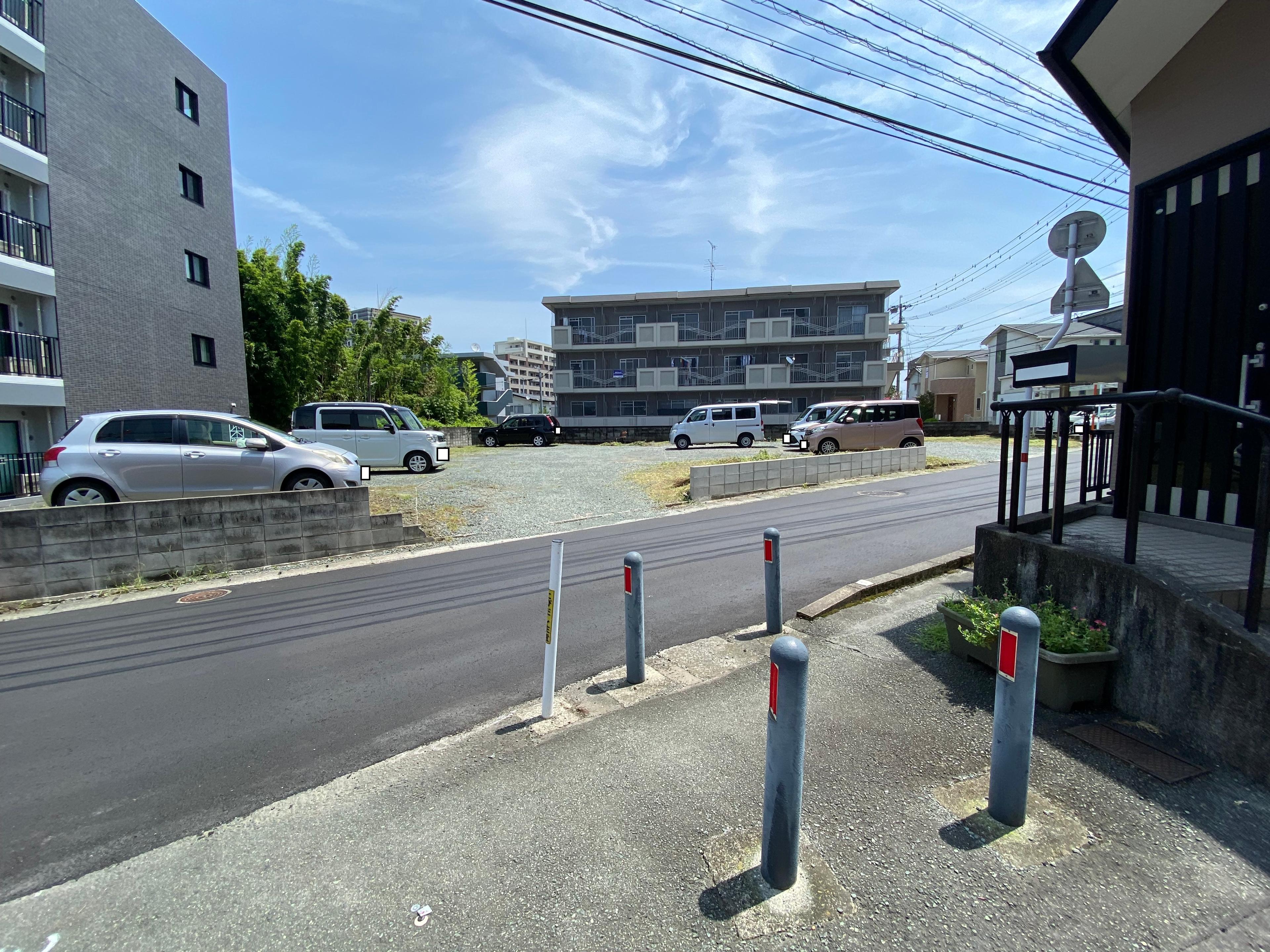 向井パーキングの外観・駐車場イメージ3枚目