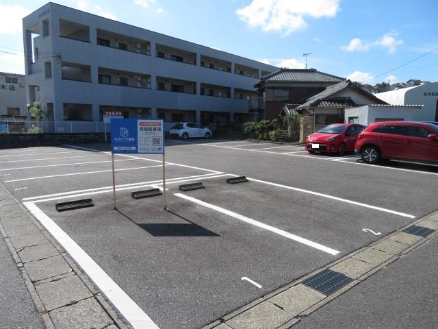稲熊７丁目駐車場の外観・駐車場イメージ1枚目