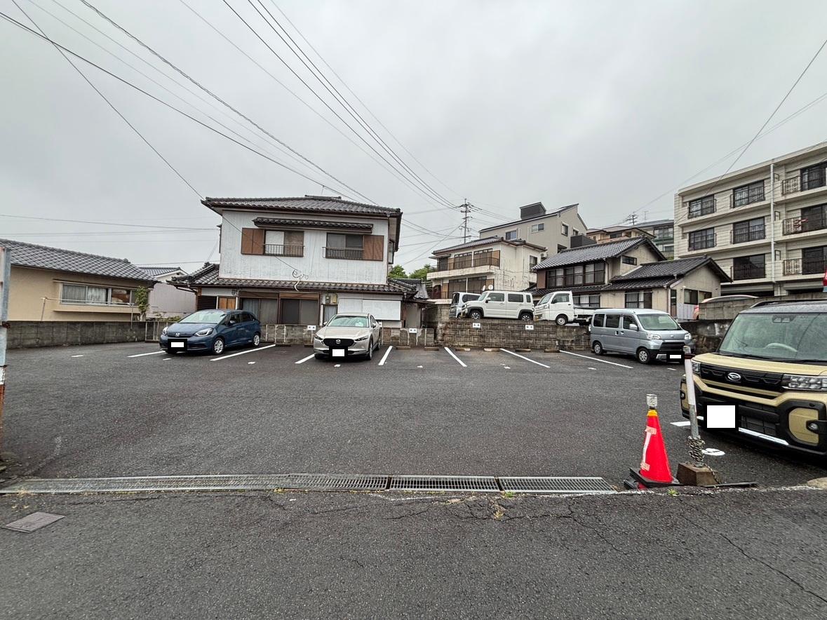 若葉の森駐車場の外観・駐車場イメージ2枚目