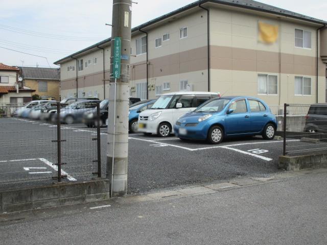 石川第一駐車場の外観・駐車場イメージ2枚目