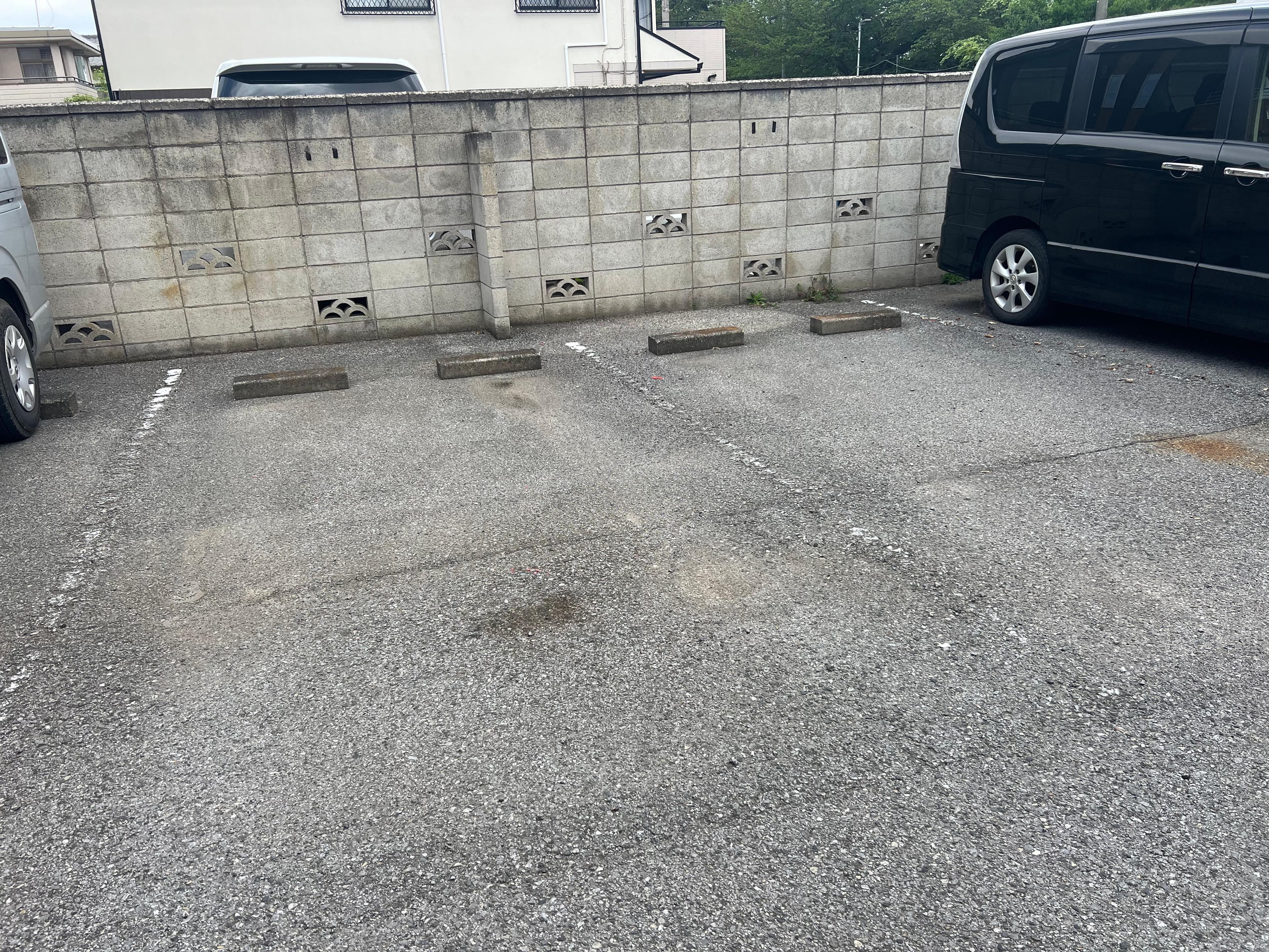 石川駐車場の外観・駐車場イメージ2枚目
