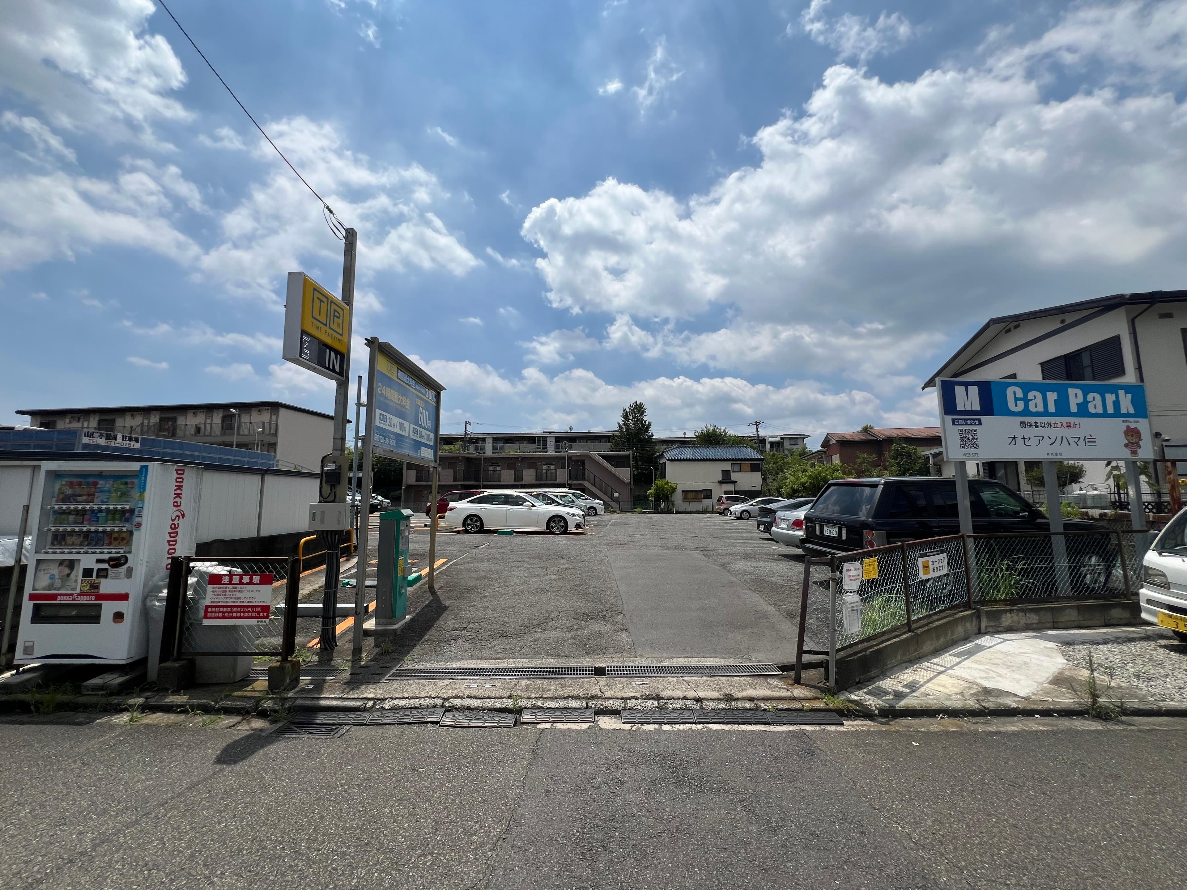 M Car Parkの外観・駐車場イメージ1枚目