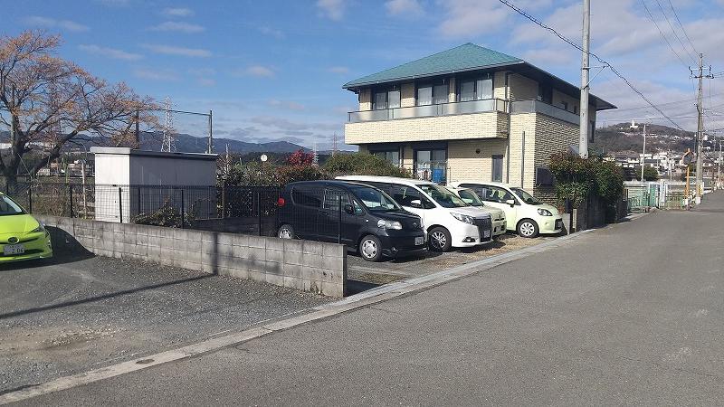 花園第二駐車場の外観・駐車場イメージ1枚目