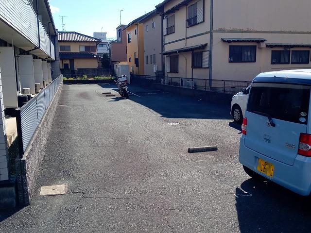 ナカノ(10364)の外観・駐車場イメージ1枚目
