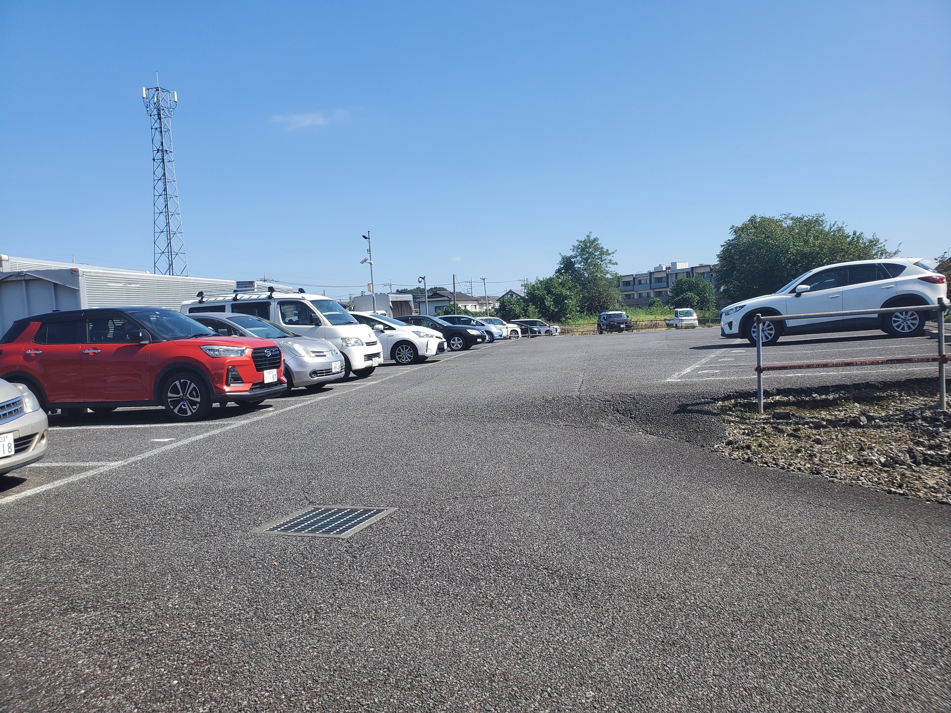 高木駐車場の外観・駐車場イメージ1枚目