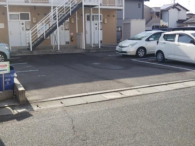 マユリカⅤ(41485)の外観・駐車場イメージ2枚目