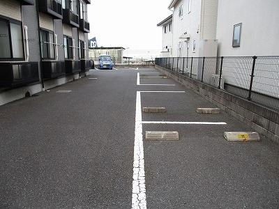 エテルナ(29787)の外観・駐車場イメージ1枚目