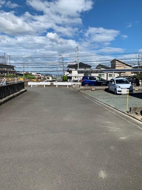 築島月極駐車場の外観・駐車場イメージ1枚目