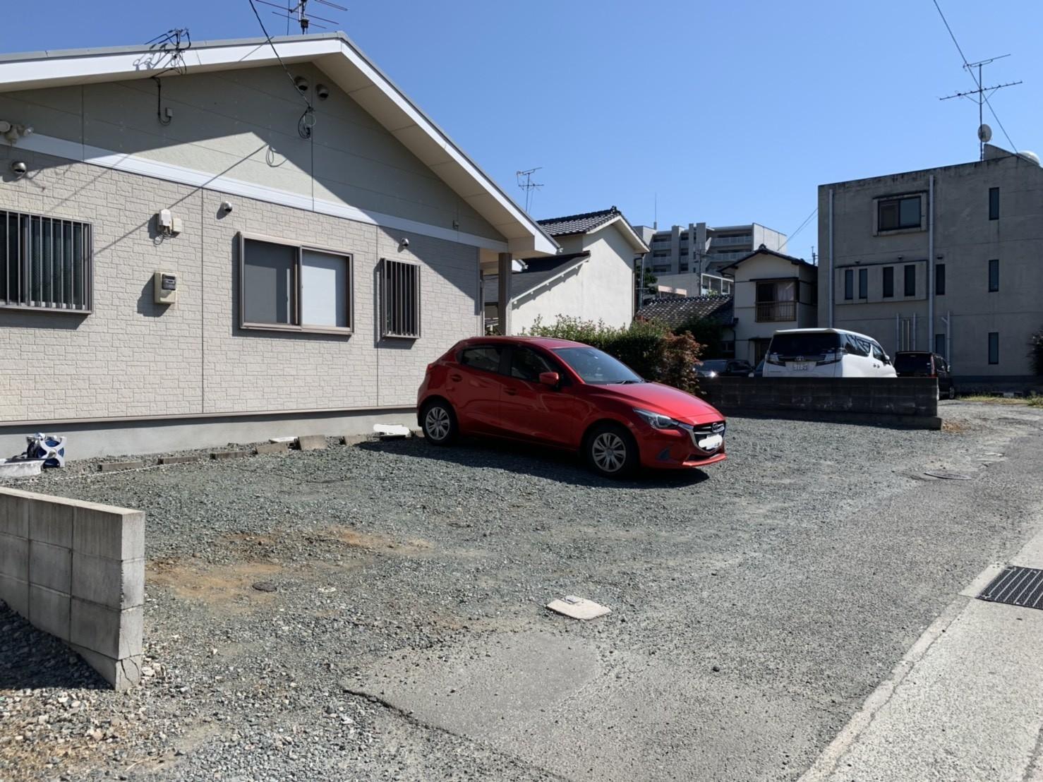 渡鹿4丁目パーキングの外観・駐車場イメージ1枚目