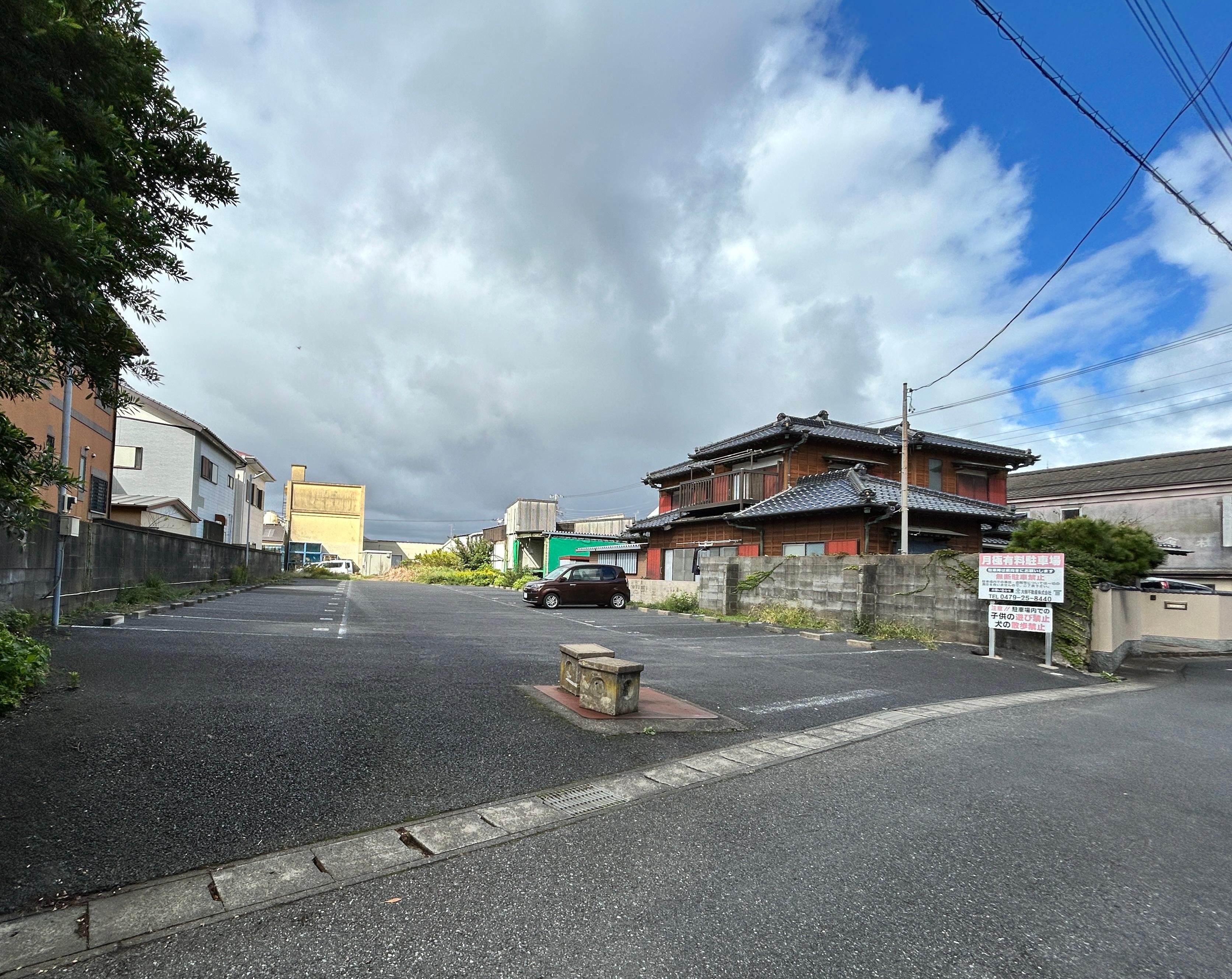 竹町駐車場の外観・駐車場イメージ1枚目