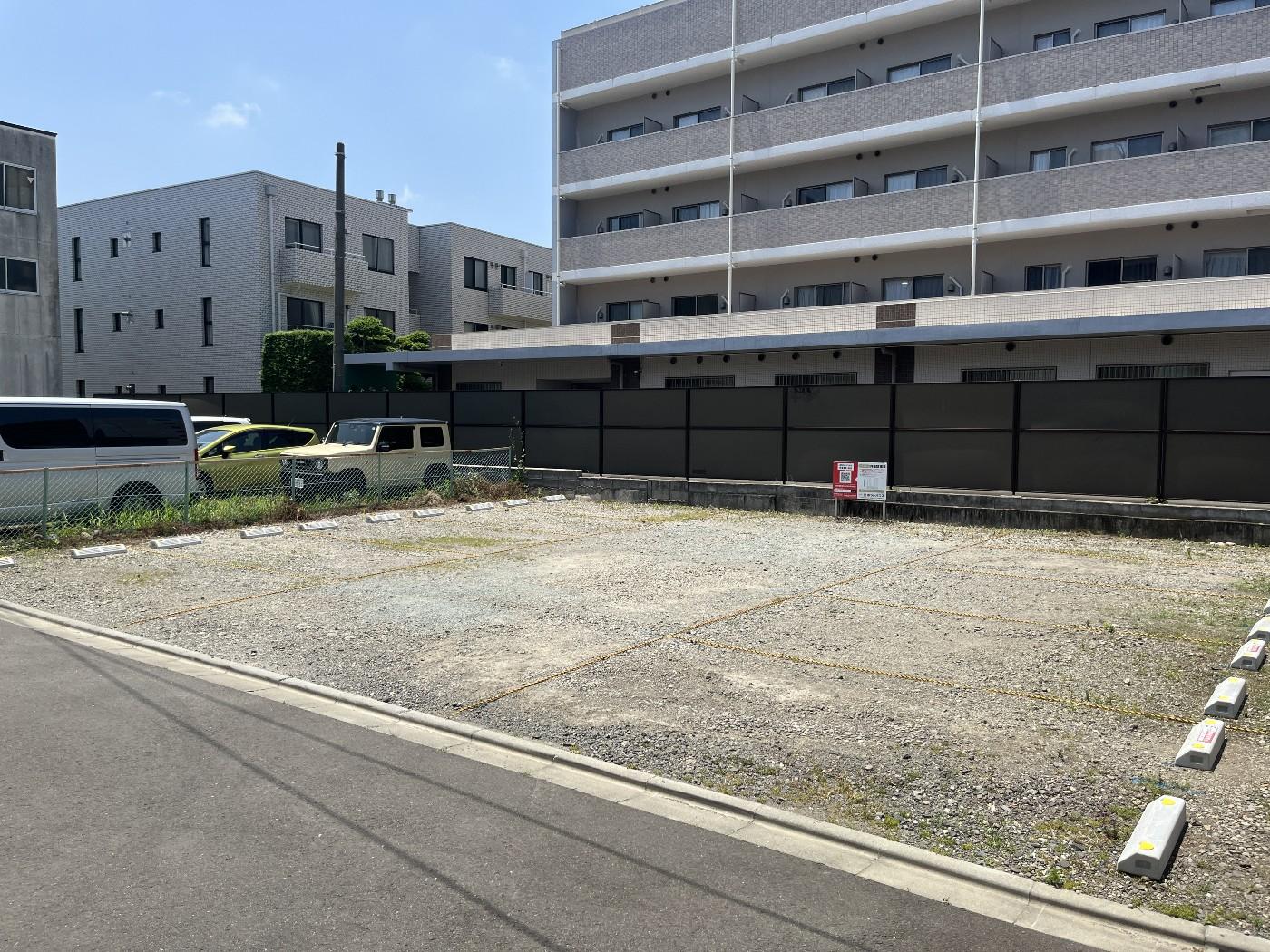 ホットハウス広瀬町６０パーキングの外観・駐車場イメージ1枚目