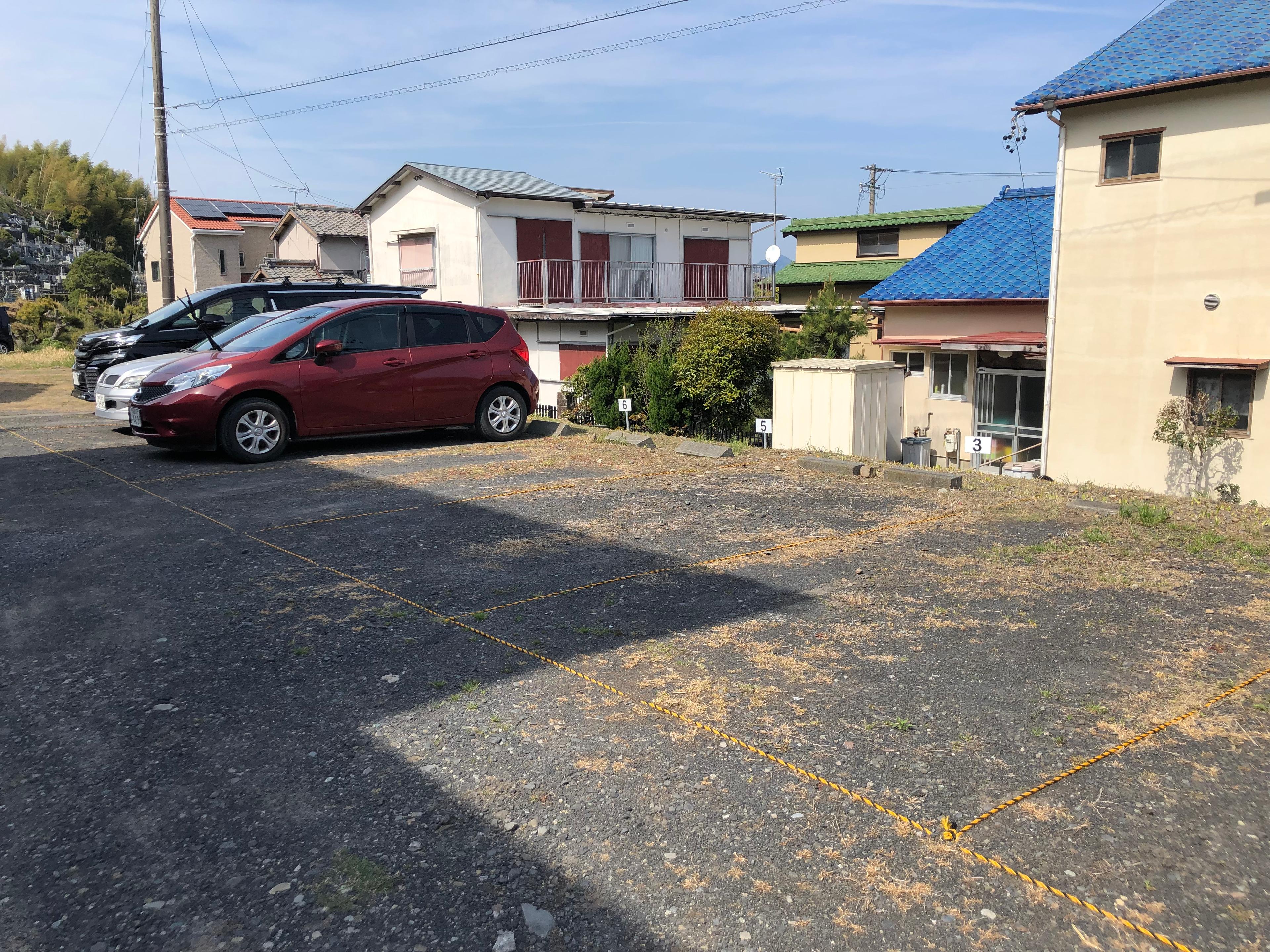 村松南駐車場の外観・駐車場イメージ1枚目