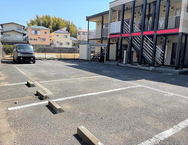 グリーンタカタⅡ(27685)の外観・駐車場イメージ1枚目