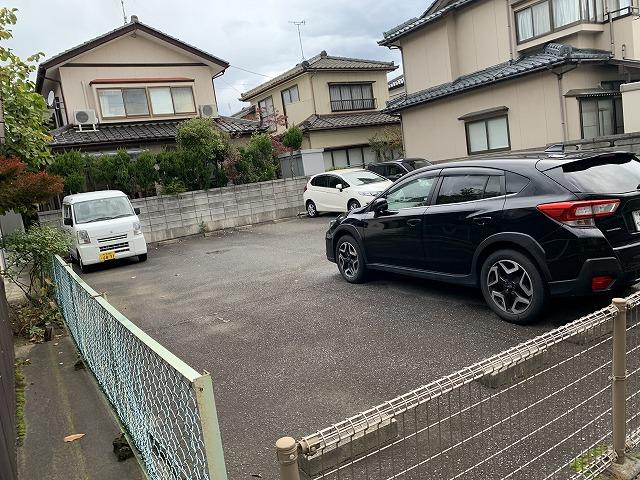 寺尾東（田浦）駐車場の外観・駐車場イメージ2枚目