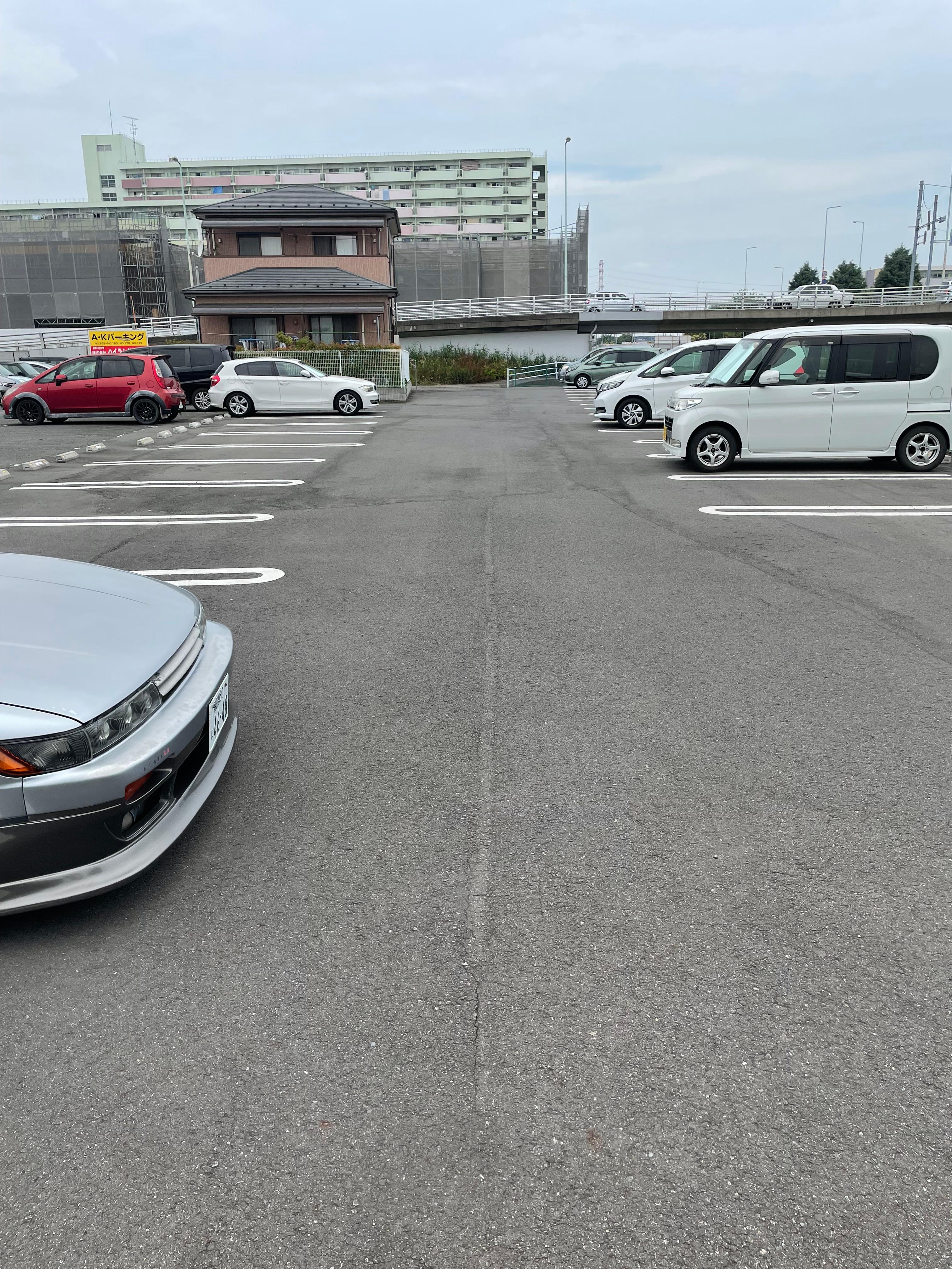 矢切中村駐車場の外観・駐車場イメージ3枚目