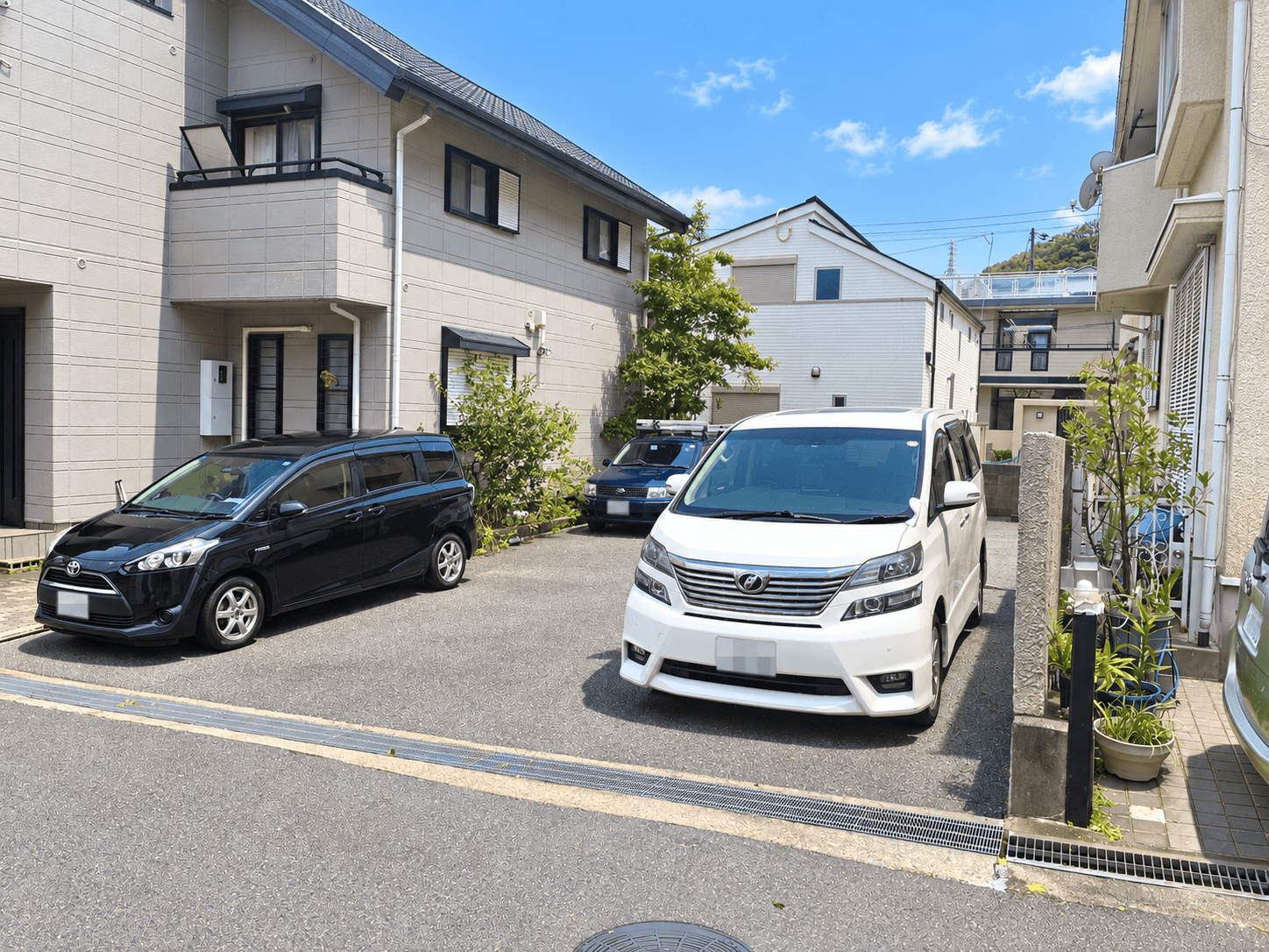 パーク相坂の外観・駐車場イメージ3枚目