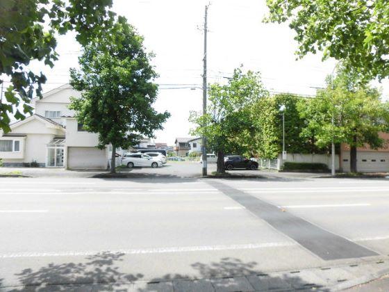 本宮1丁目駐車場の外観・駐車場イメージ2枚目