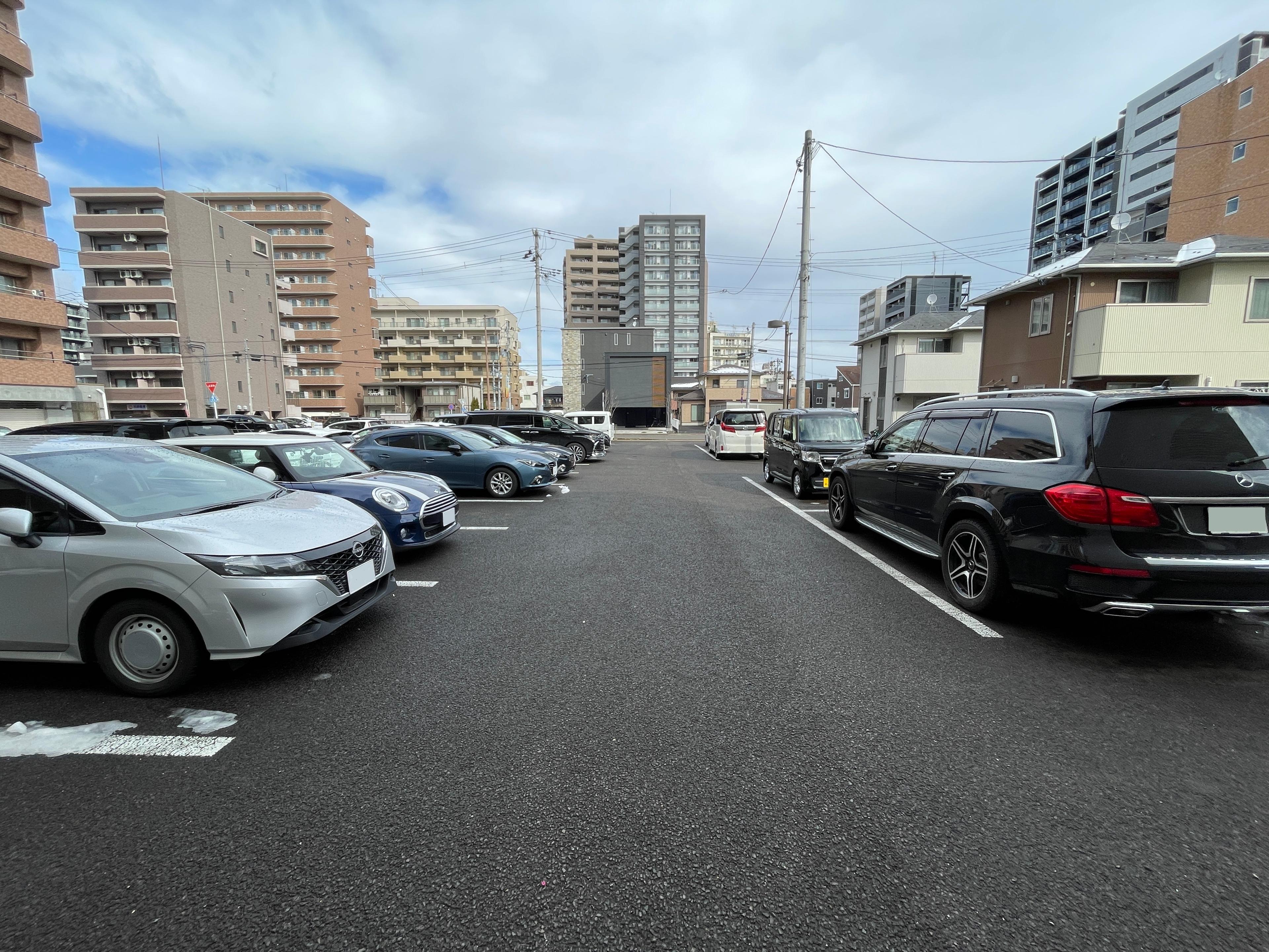 STパーキングの外観・駐車場イメージ3枚目