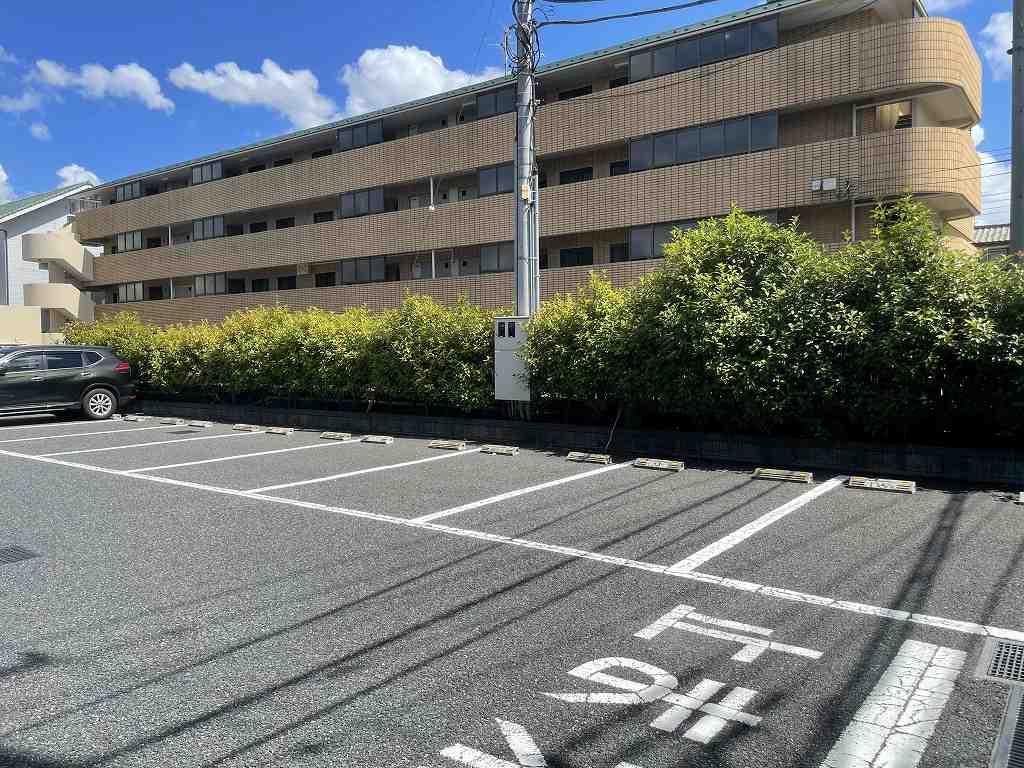 グリーンバレー内谷(42091)の外観・駐車場イメージ1枚目